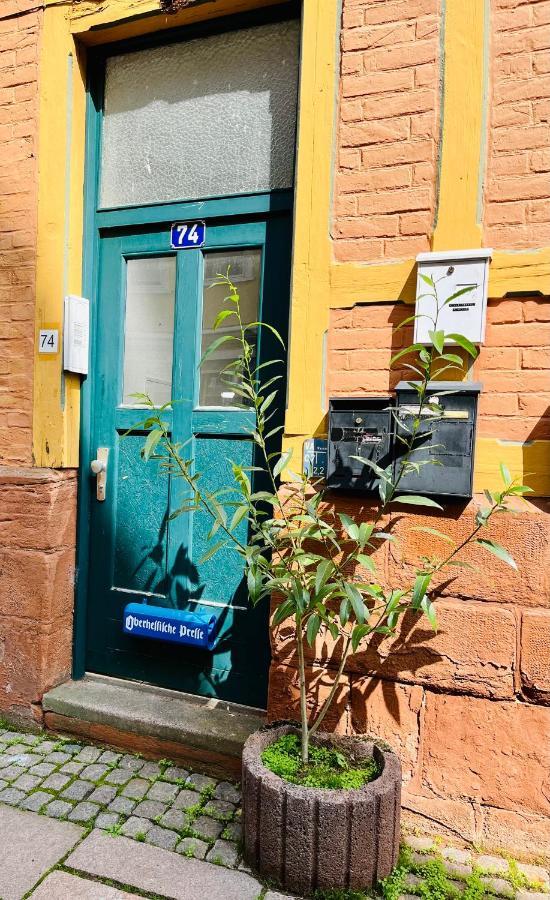Aycatcherhomes - Top Lage I 4 Personen I 2 Schlafzimmer I Zentral I Altstadt Marburg I Naehe Fluss Lahn I Wlan I Apartment Sirius ภายนอก รูปภาพ